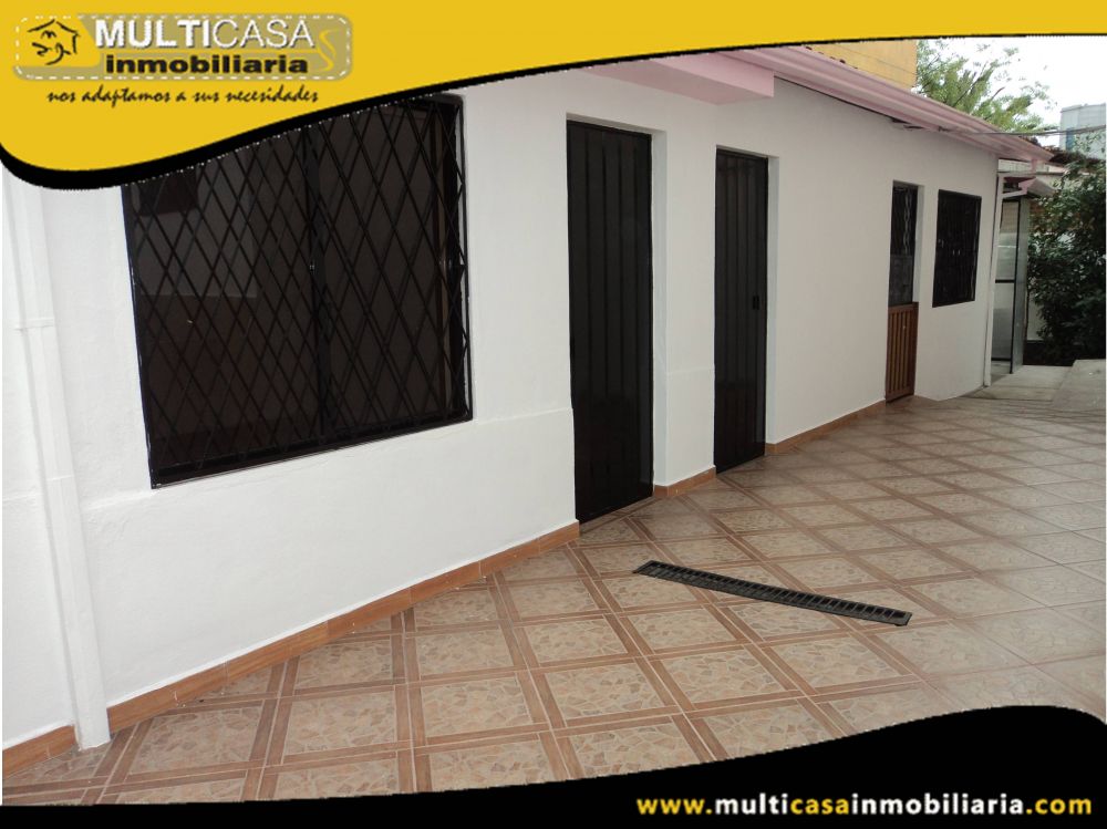 Casa Comercial en Venta a Crédito  Sector Av.Paucarbamba Cuenca-Ecuador