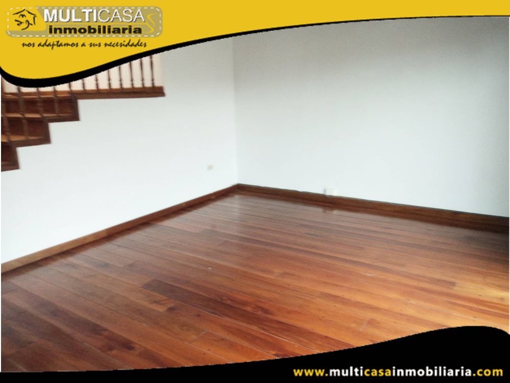 Casa Comercial en Venta a Crédito  Sector Av.Paucarbamba Cuenca-Ecuador
