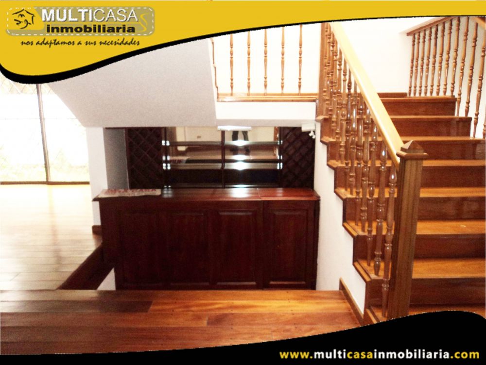 Casa con Mini Departamento en Venta a Crédito Sector Av.Paucarbamba Cuenca-Ecuador
