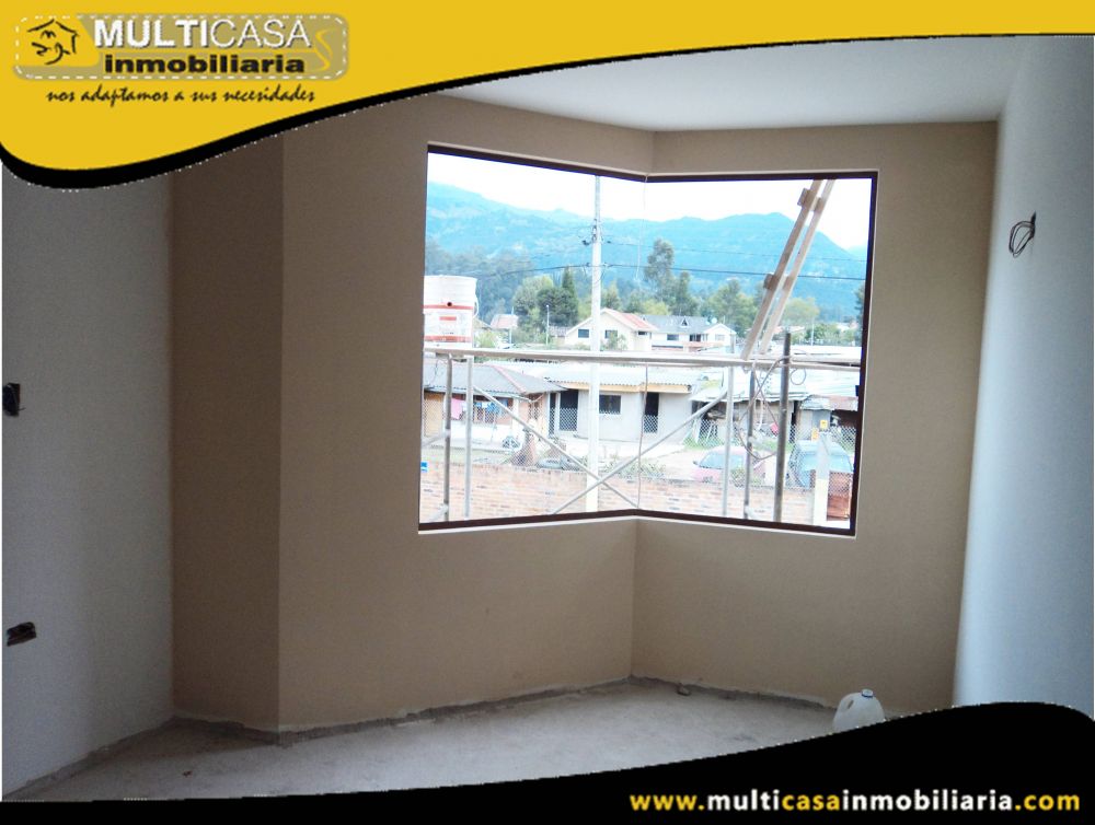 Casa en Venta a Crédito Sector Av.Ordoñez Lasso Cuenca-Ecuador