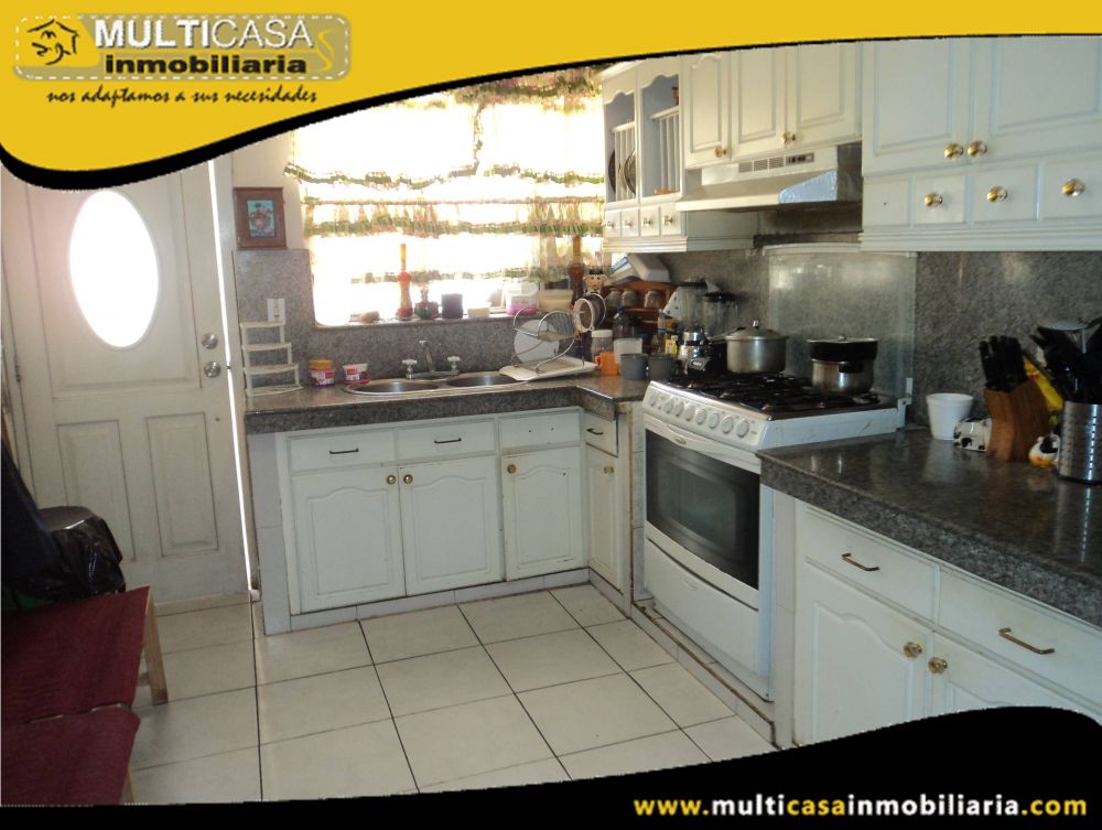 Casa en Venta a Crédito Sector Camino Viejo a Baños Cuenca-Ecuador