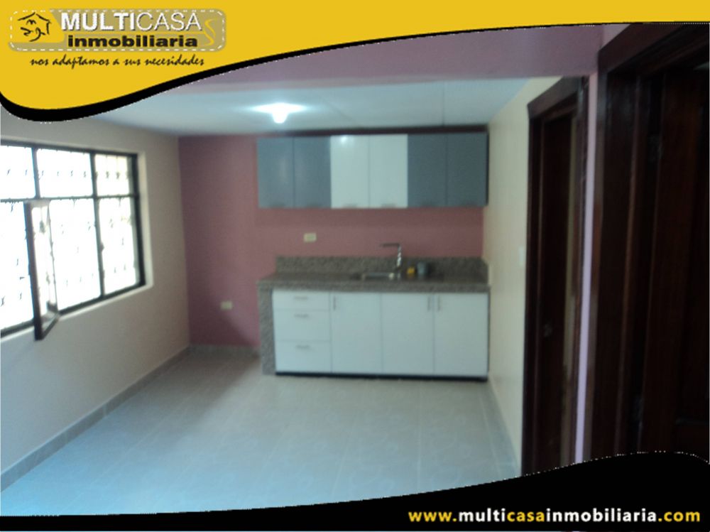 Dos Casas con Dos Departamentos cada Casa en Venta a Crédito Sector Gonzalez Suarez Cuenca-Ecuador