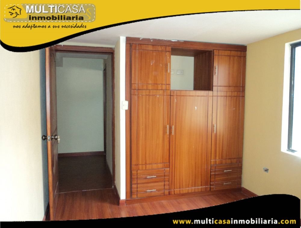 Villa en Venta a Crédito Sector Colegio Borja Cuenca-Ecuador