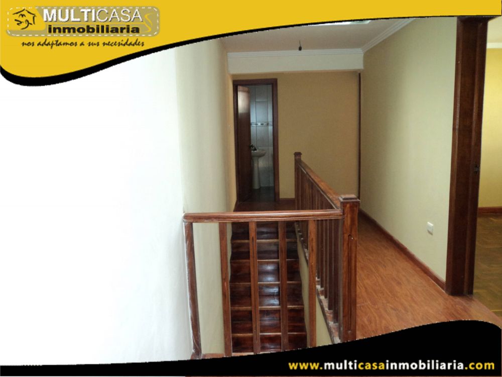 Villa en Venta a Crédito Sector Colegio Borja Cuenca-Ecuador