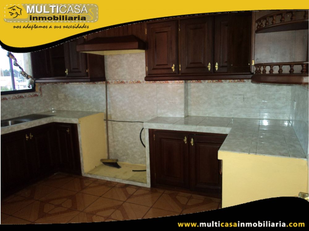 Arriendo Hermoso Departamento en Tercer Piso Sector Av.Primero de Mayo Cuenca-Ecuador