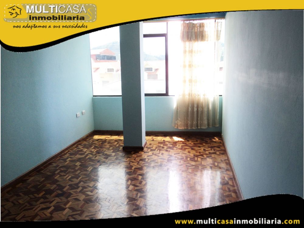 Arriendo Hermoso Departamento en Tercer Piso Sector Av.Primero de Mayo Cuenca-Ecuador