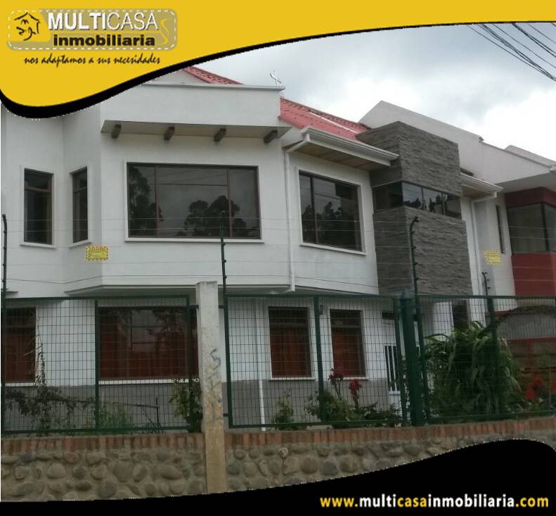 Arriendo Departamento en Condominio Privado con patio y garaje Sector Miraflores Cuenca-Ecuador