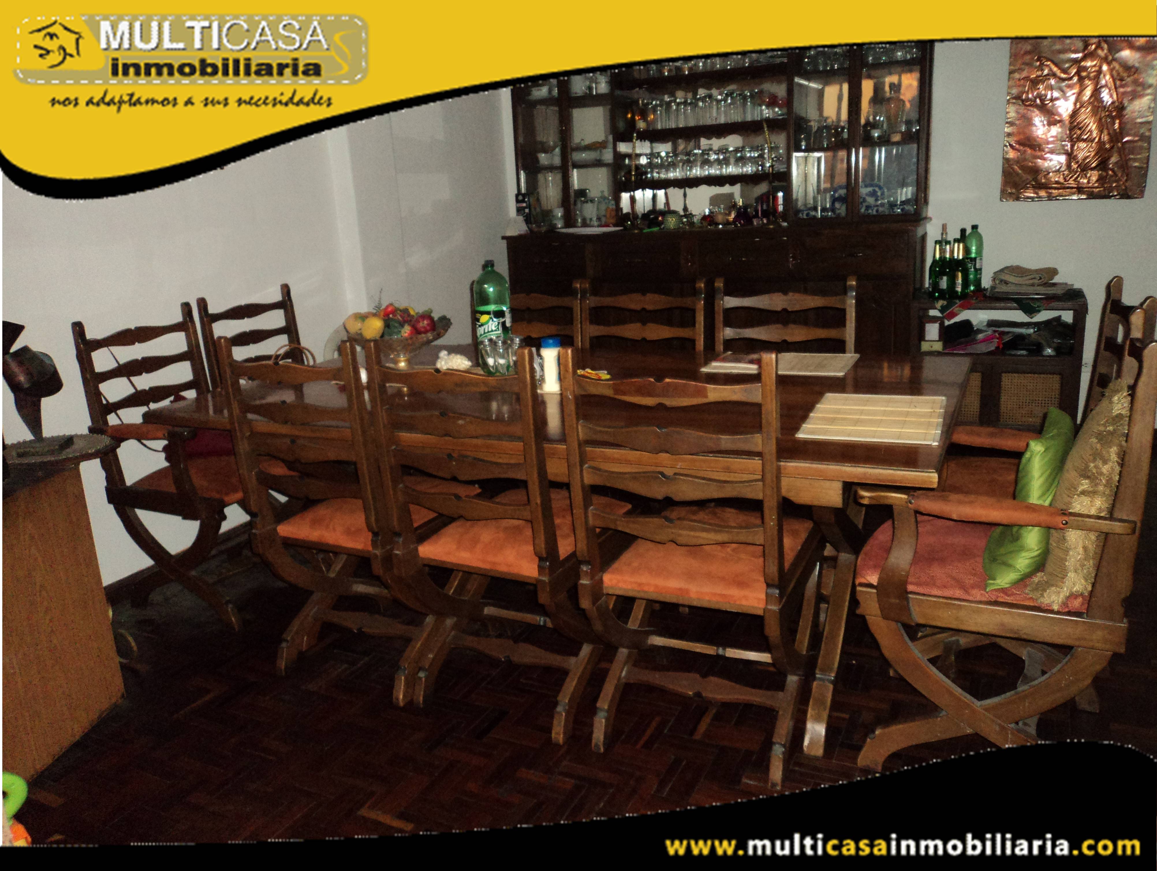 Casa Tres Departamentos en Venta a Crédito Sector Banco Central Cuenca-Ecuador