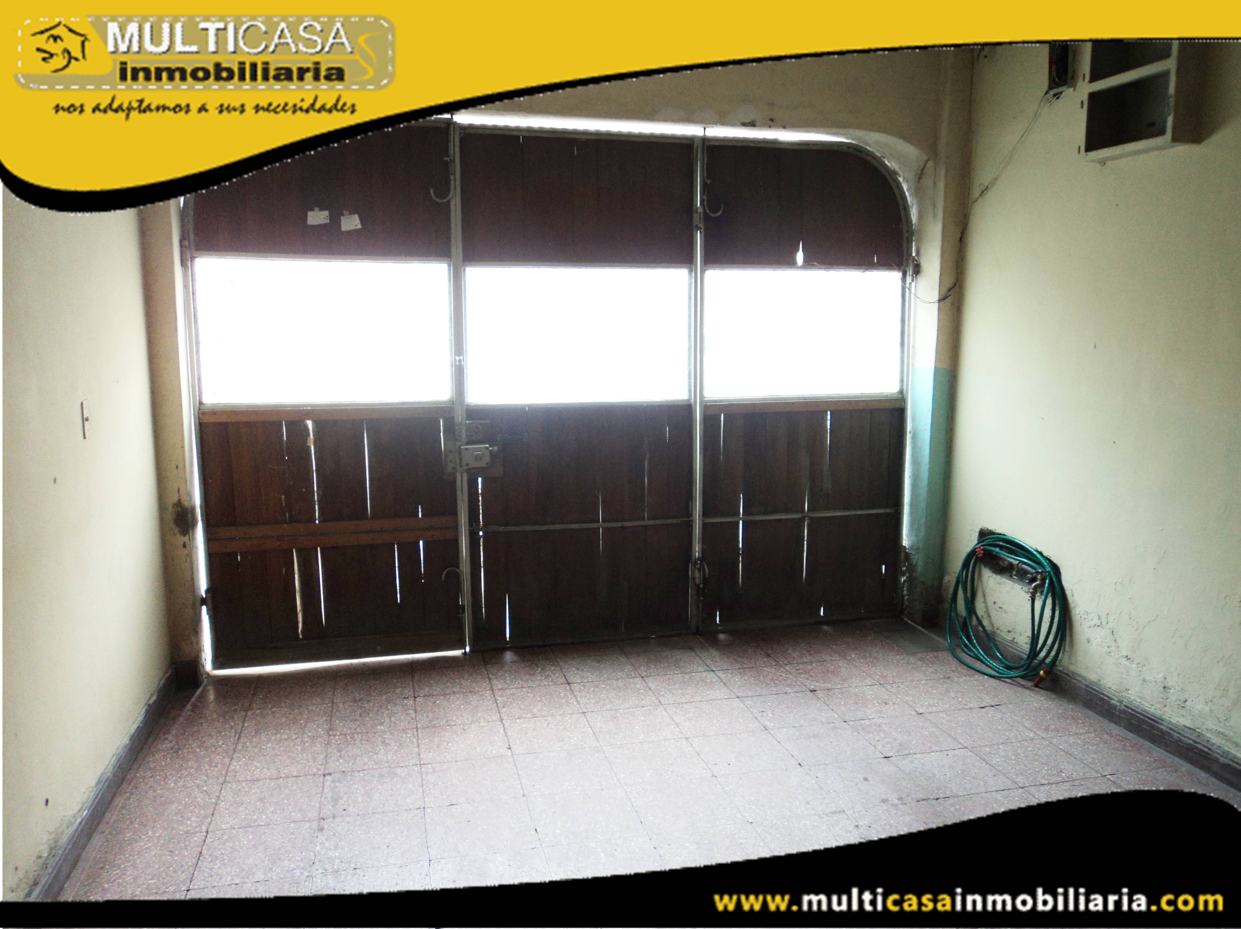 Casa con Local comercial en Venta a Crédito Sector Banco Central Cuenca-Ecuador