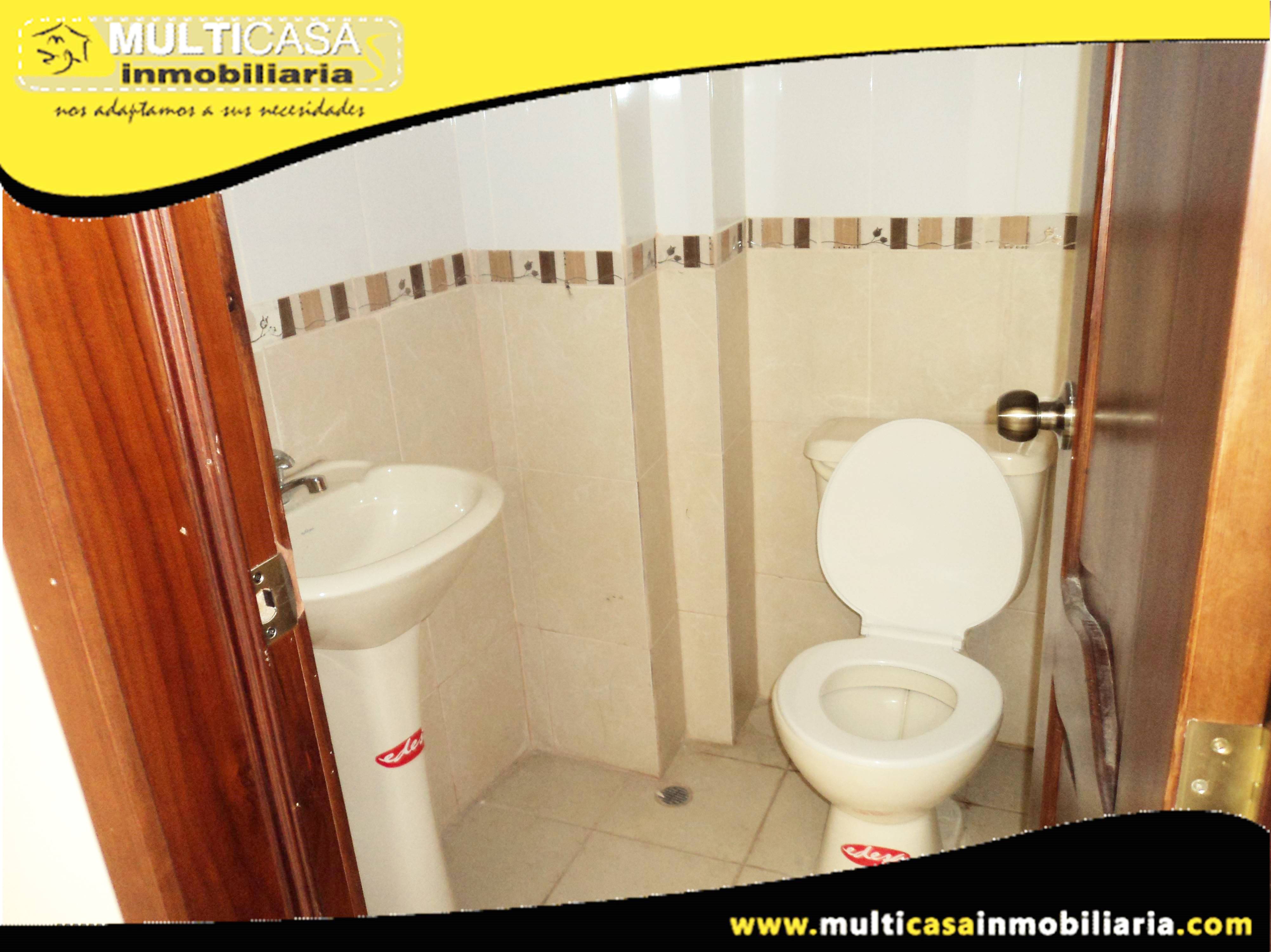 Local en Arriendo Planta Baja  Sector Centro de la Ciudad Cuenca-Ecuador