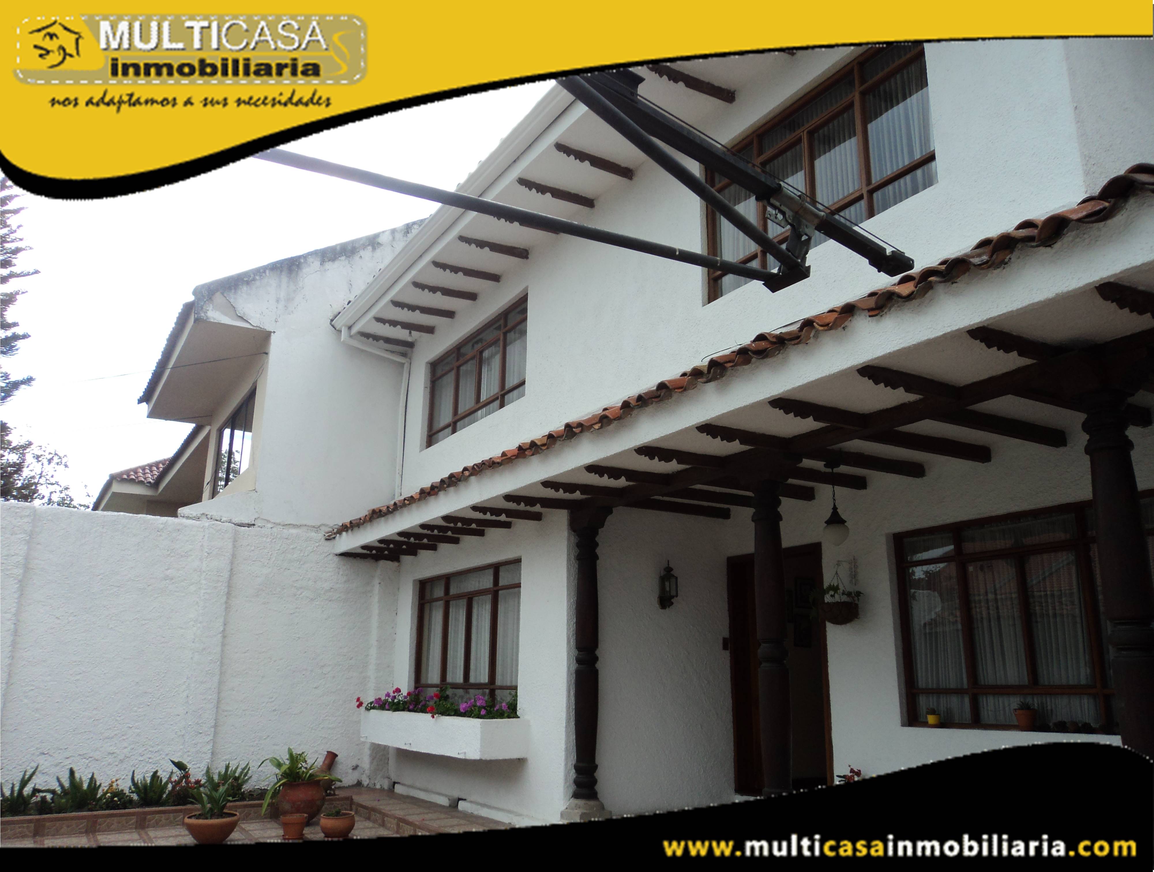 Casa con Mini Suite en Venta a Crédito Sector Remigio Crespo Cuenca-Ecuador