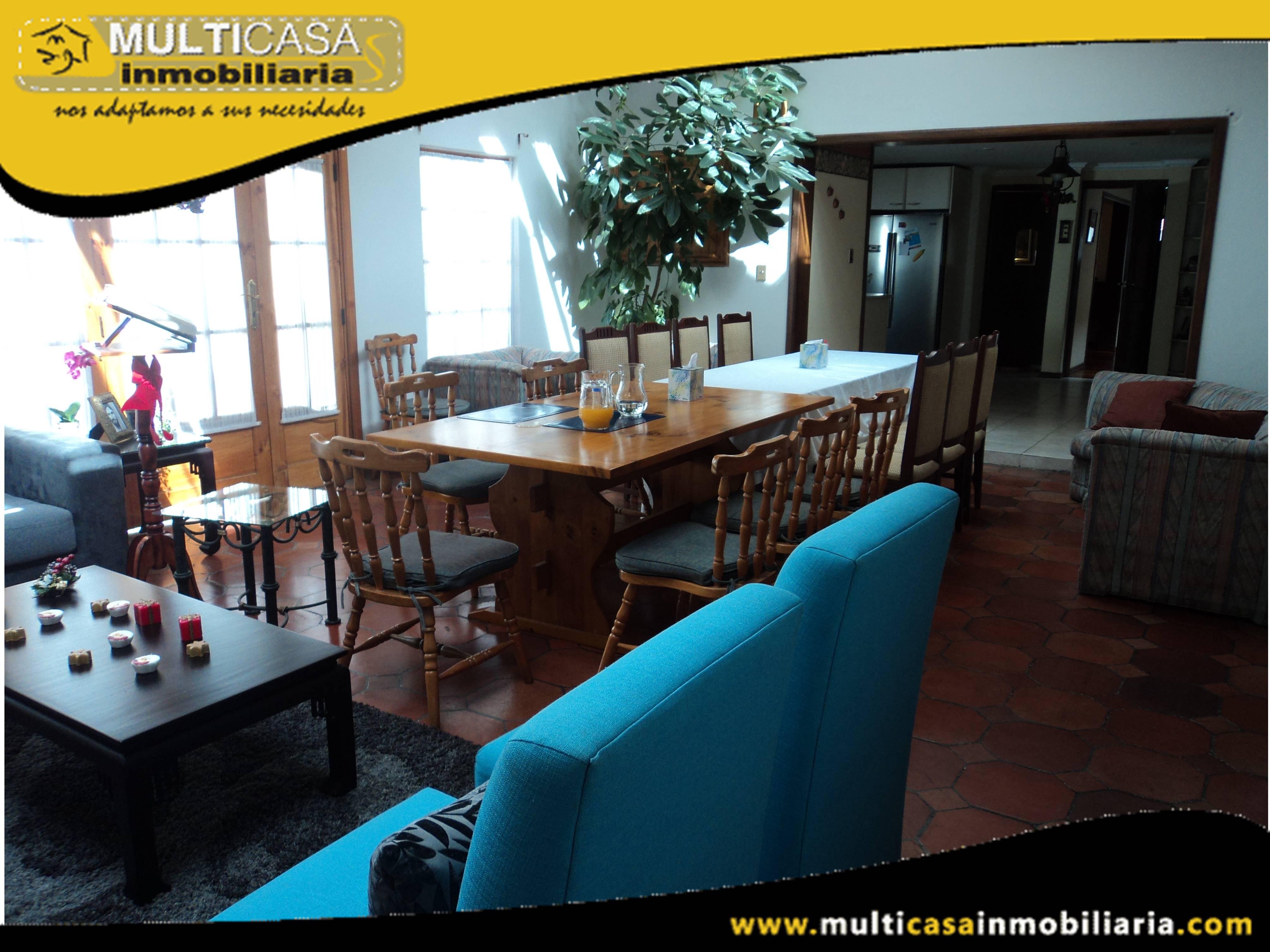 Casa con Mini Suite en Venta a Crédito Sector Remigio Crespo Cuenca-Ecuador