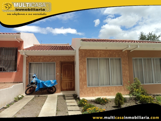 Casa en Venta en Urbanización a Crédito Sector Racar Cuenca-Ecuador