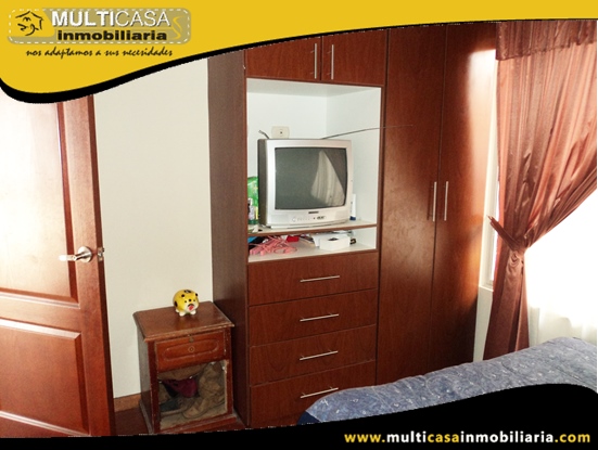 Casa en Venta en Urbanización a Crédito Sector Racar Cuenca-Ecuador