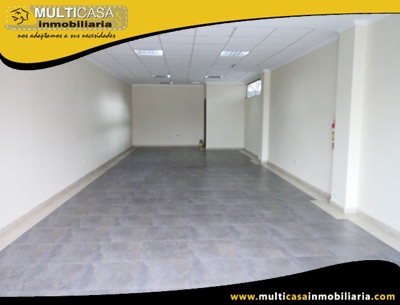 Arriendo Local Comercial amplio Sector Super Stock Cuenca-Ecuador