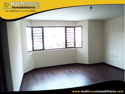 Casa en Condominio en Venta a Crédito Sector El Cebollar Cuenca-Ecuador