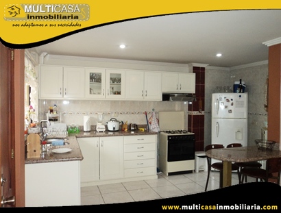 Casa en Condominio en Venta Sector Av.10 de Agosto Cuenca-Ecuador