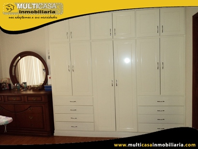 Casa en Condominio en Venta Sector Av.10 de Agosto Cuenca-Ecuador