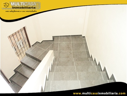 Casa Rentera en Venta de Dos Locales Comercial y Dos departamentos Sector Patamarca Cuenca-Ecuador