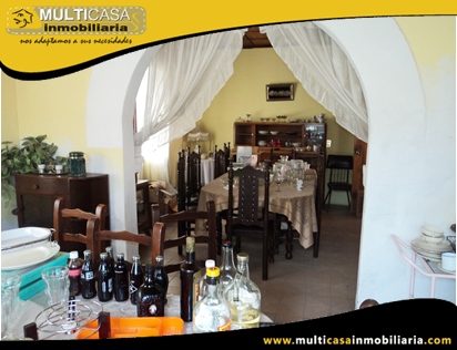 Propiedad Comercial en Venta Sector Colegio Juan Bautista Azogues-Ecuador
