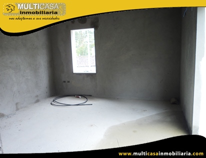 Casa en Venta por Terminar Sector Monay Cuenca-Ecuador