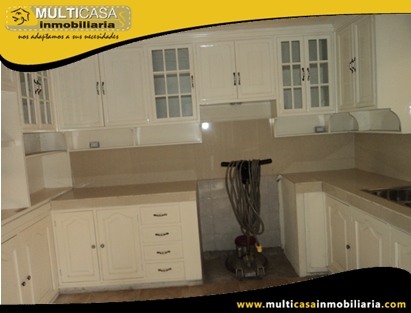 Casa en Venta a Crédito Sector El Tiempo Cuenca-Ecuador