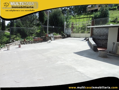 Casa con Mini Departamento en Venta Sector Guzho Cuenca - Ecuador