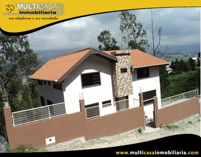Casa con Mini Departamento en Venta Sector Guzho Cuenca - Ecuador