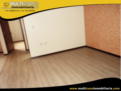 Casa en Venta Tres Departamentos a Crédito Sector Av. 10 de Agosto Cuenca-Ecuador
