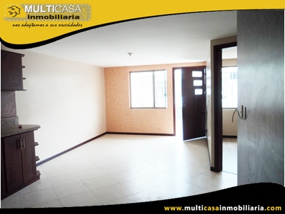 Casa en Venta Dos Departamentos y un Local Comercial Sector Av. 10 de Agosto Cuenca-Ecuador