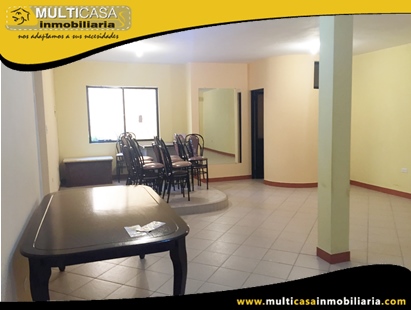 Casa en Venta dos Departamentos y un Local Comercial Sector Feria Libre Cuenca-Ecuador