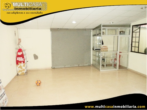 Casa en Venta con Local Comercial a Crédito Sector Av.1ero de Mayo Cuenca- Ecuador