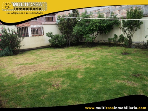 Casa en Venta con Local Comercial a Crédito Sector Av.1ero de Mayo Cuenca- Ecuador