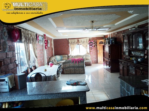 Casa en Venta con Terreno a Crédito Sector Ricaurte Cuenca-Ecuador