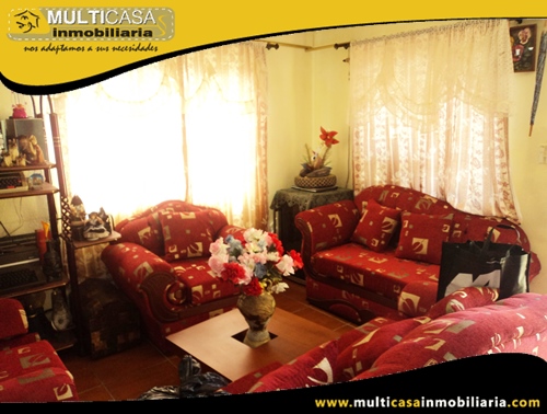 Casa en Venta con espacio verde a Crédito Sector Cdla. Simón Bolivar Cuenca-Ecuador