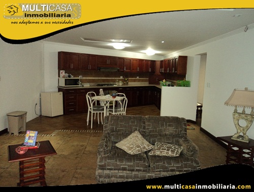 Casa Rentera en Venta a Crédito Sector Colegio La Salle Cuenca-Ecuador