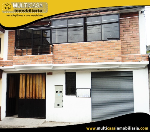 Casa en Venta con Tres Departamentos y Local Comercial Sector Totoracocha Cuenca-Ecuador