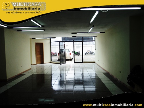 Arriendo Local Comercial Sector Av. Solano Cuenca - Ecuador