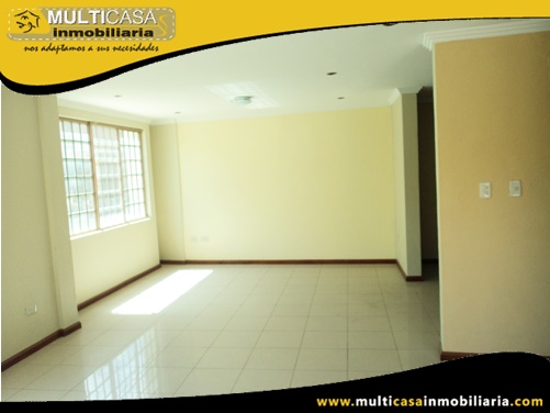 Casa en Venta a Crédito en Condominio Privado Sector Entrada a Misicata Cuenca-Ecuador