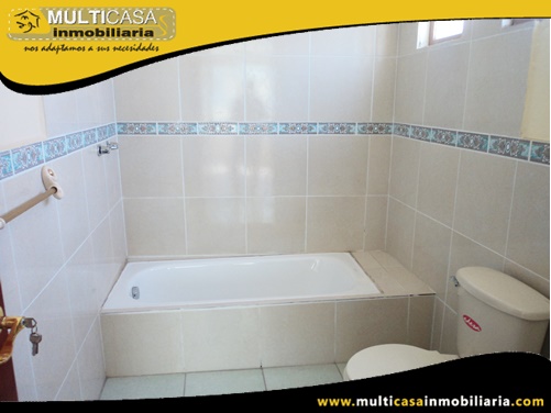 Casa en Venta a Crédito en Condominio Privado Sector Entrada a Misicata Cuenca-Ecuador