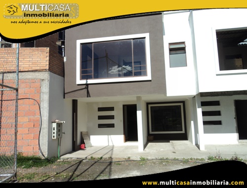 Casa en Venta a Crédito en Condominio Privado Sector Av. 1ero de Mayo Cuenca-Ecuador
