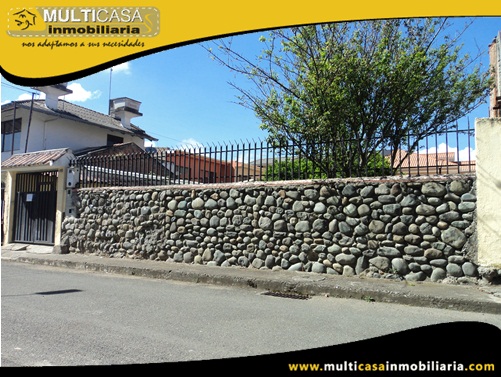 Terreno con Media agua y Licencia Urbanística Sector Totoracocha Cuenca-Ecuador