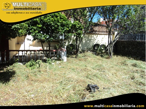 Terreno con Media agua y Licencia Urbanística Sector Totoracocha Cuenca-Ecuador