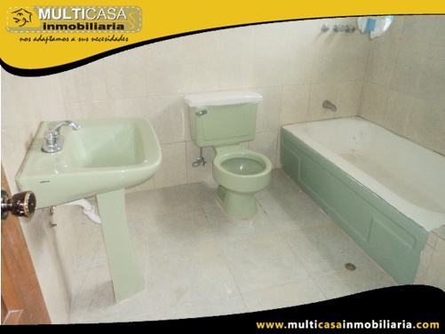 Casa Rentera en Venta a Crédito Sector Av. Ordoñez Lasso Cuenca-Ecuador