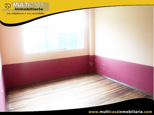 Casa Rentera en Venta a Crédito Sector Av. Ordoñez Lasso Cuenca-Ecuador