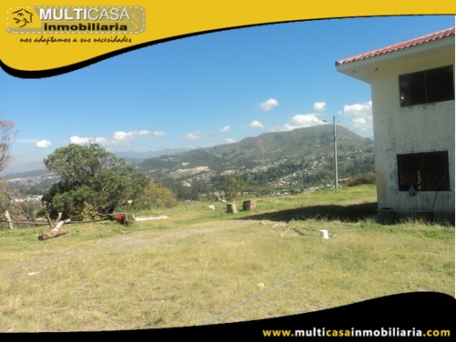 Casa con Terreno en Venta a Crédito Sector Challuabamba Cuenca-Ecuador