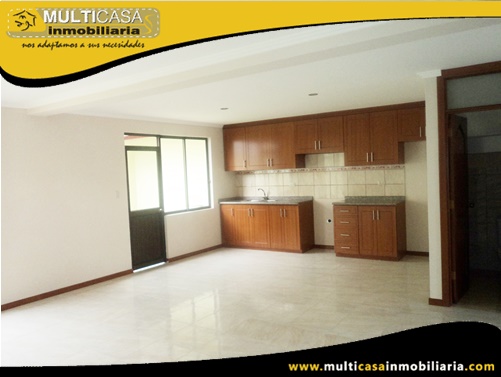 Casa en Venta a Crédito en Ciudadela Privada Sector Racar Cuenca-Ecuador