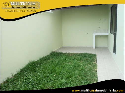 Casa en Venta a Crédito en Ciudadela Privada Sector Racar Cuenca-Ecuador