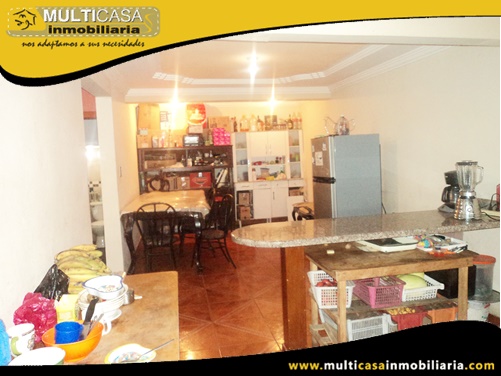 Casa en Venta a Crédito Sector Las Orquídeas Cuenca-Ecuador