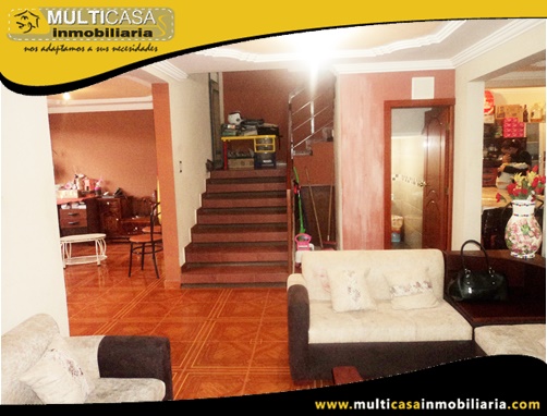 Casa en Venta a Crédito Sector Las Orquídeas Cuenca-Ecuador
